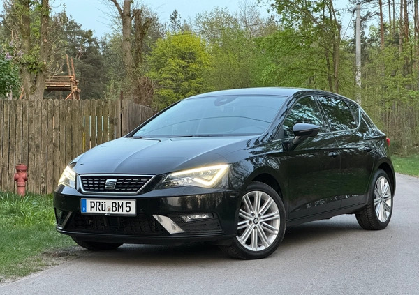 Seat Leon cena 55999 przebieg: 179999, rok produkcji 2017 z Słupsk małe 326